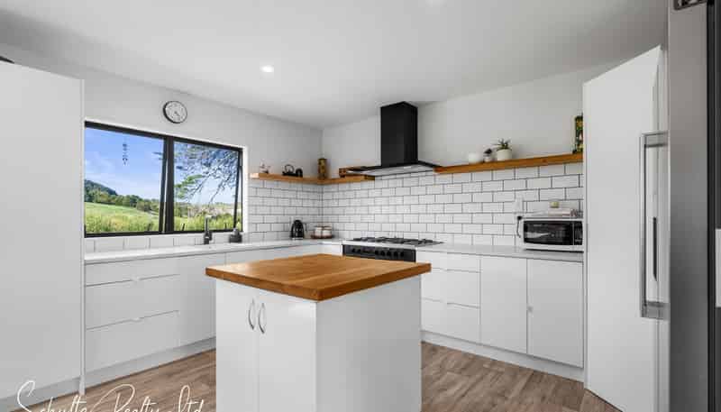 316 Mountain Road, Maungaturoto