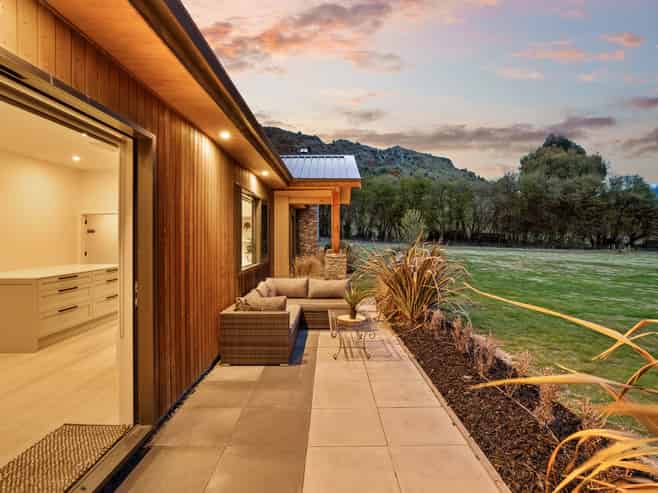 62 Morven Ferry Road, Arrow Junction
