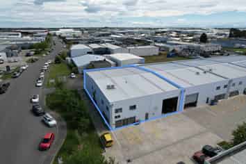 Modern 653 sq m Industrial Unit - Prime Wigram Location