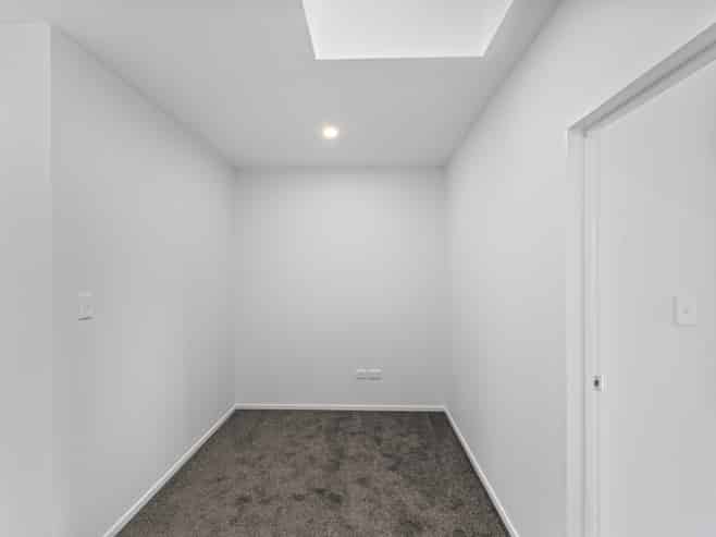 6/4 Toru Street, Te Atatu Peninsula