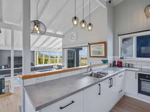 3428 Pourerere Beach Road, Pourerere