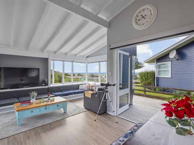 3428 Pourerere Beach Road, Pourerere