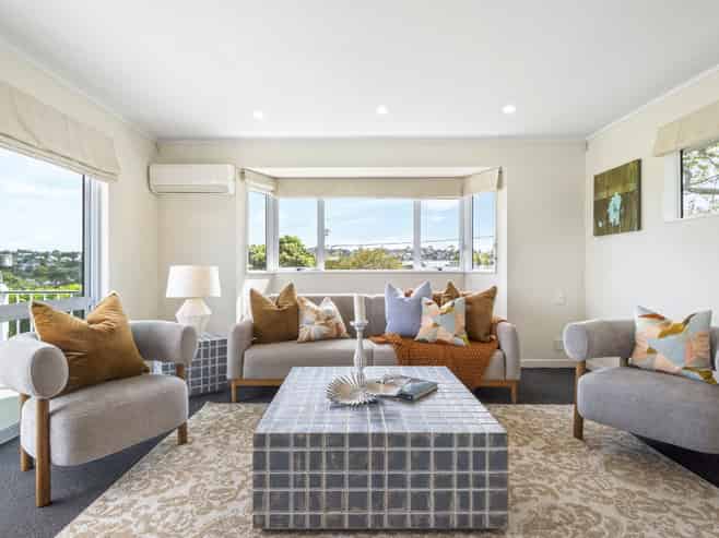 13A Gulf View Road, Murrays Bay