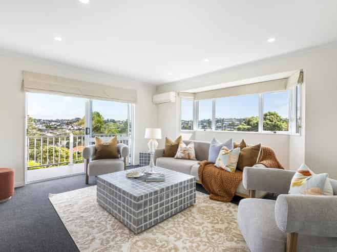 13A Gulf View Road, Murrays Bay