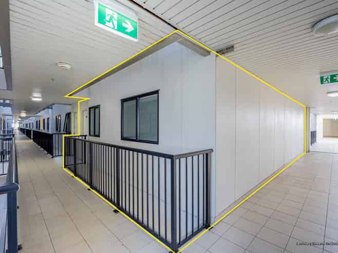 B401/176 Broadway, Newmarket