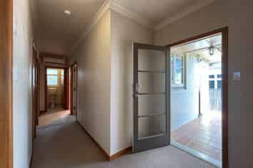 413 Collinge Road, Mayfair