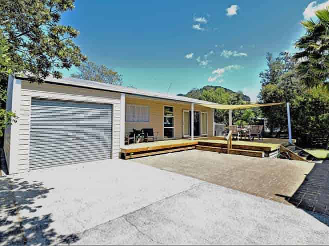 23a Marlin Place, Whiritoa