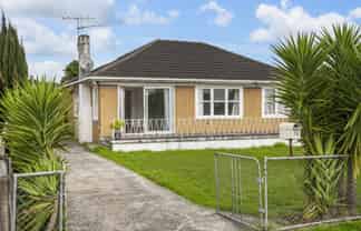73 Manuroa Road, Takanini