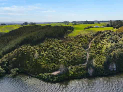 364 Maniatutu Road, Lake Rotoiti