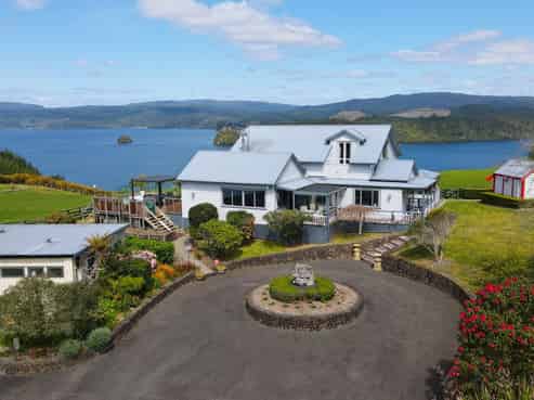 364 Maniatutu Road, Lake Rotoiti
