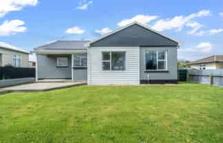 26 Coronation Street, Strathern