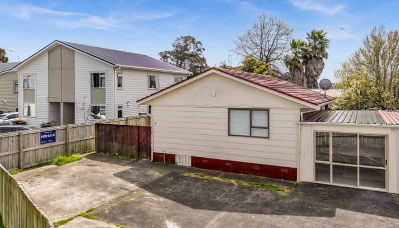 2/24 Funnell Place, Manurewa