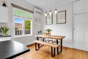 800 Victoria Street, Parkvale