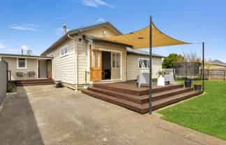 800 Victoria Street, Parkvale