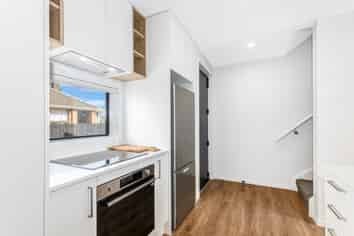 4/349 Cambridge Terrace, Naenae