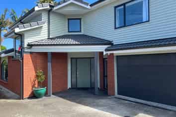 24 Owairaka Avenue, Mount Albert