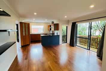 24 Owairaka Avenue, Mount Albert