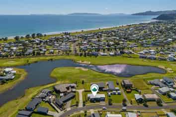 139 Rangiora Crescent, Matarangi