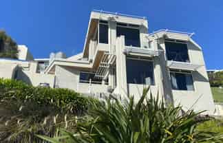 A/6 Westridge, Scarborough