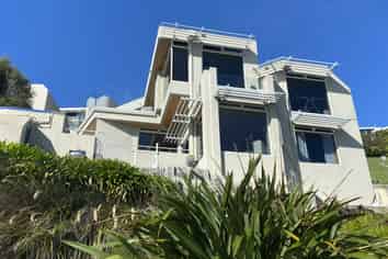 A/6 Westridge, Scarborough