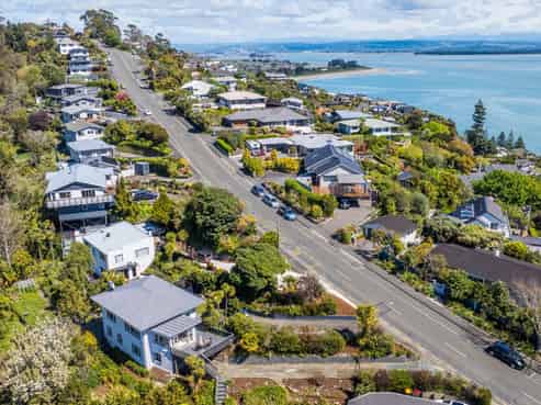 89 Princes Drive, Britannia Heights