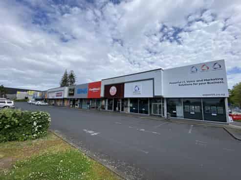 Prime retail opportunity on Great South Road