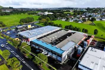 Flexible Industrial Facility, 2,492m2 | St Johns