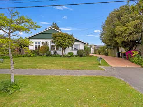 15 Cleveland Street, Edgeware