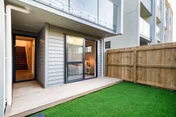 4/55 James Laurie Street, Henderson