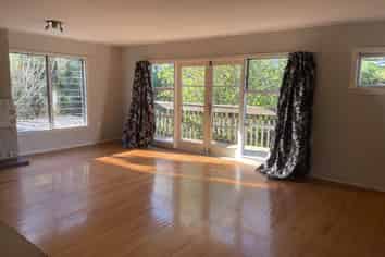 19 Golf Road, New Lynn