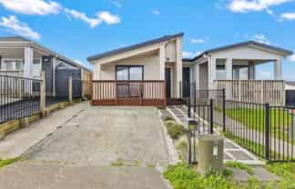 3B Cronshaw Road, Papakura