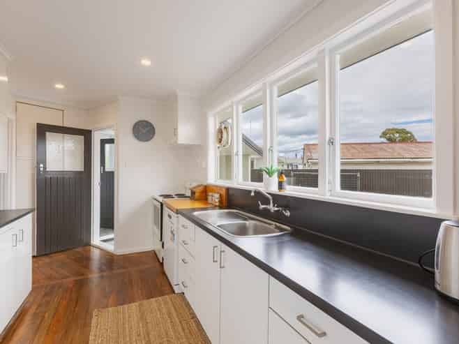5 Jull Crescent, Waipukurau