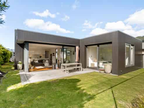 33 Oceanair Drive, Pauanui