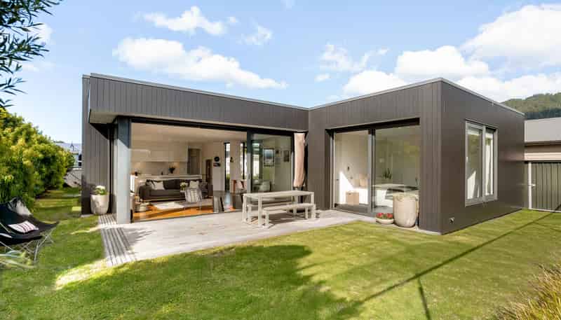 33 Oceanair Drive, Pauanui