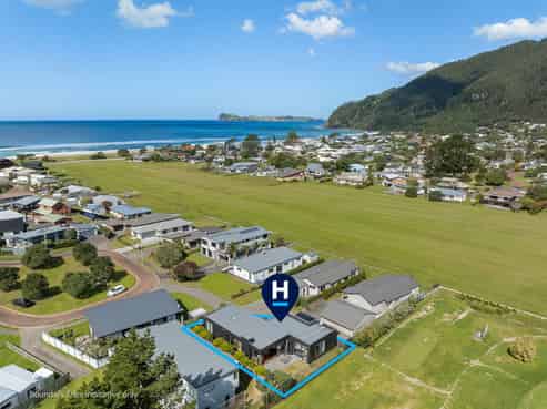 33 Oceanair Drive, Pauanui