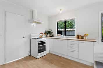 9A Ivy Place, Birkdale