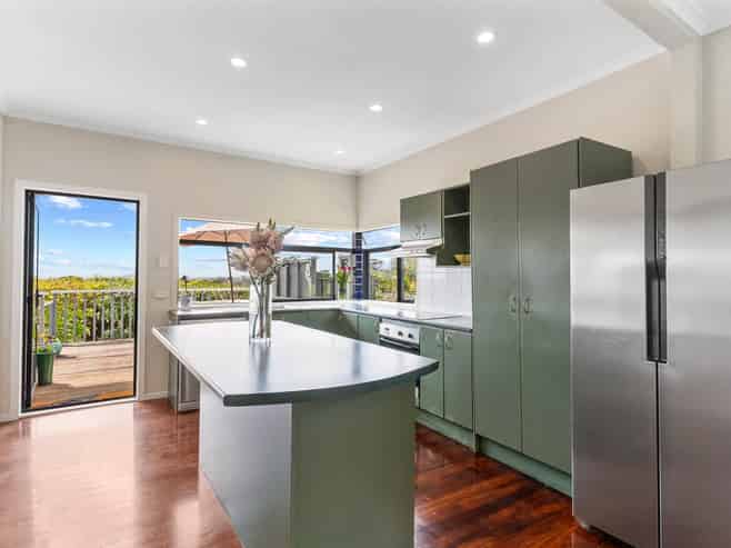 139 Glengarry Road, Glen Eden