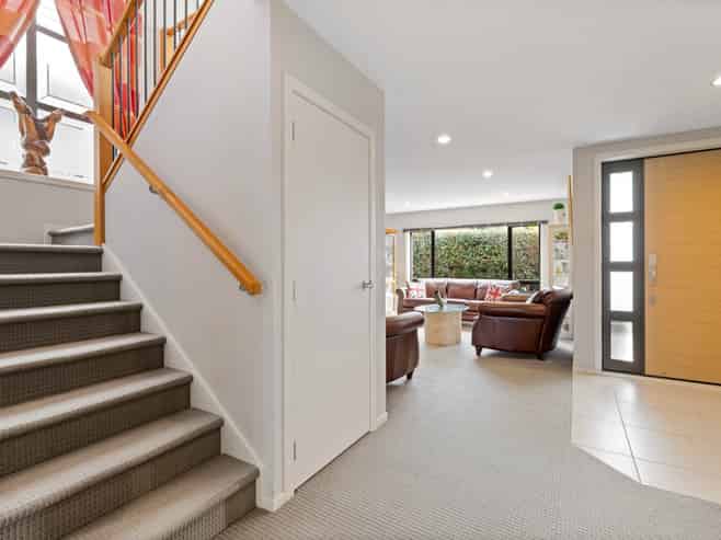 21 Seresin Crescent, Flat Bush