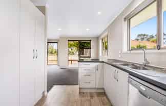 27B Kirk Street, Whakatane