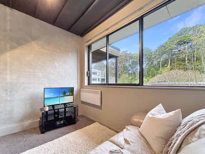101A/26 Glenmore Street, Thorndon