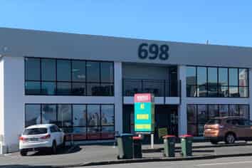 Ground Floor Office/Showroom | 131 m2 Penrose