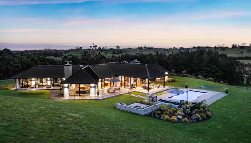 169 Tomarata Valley Road, Te Arai