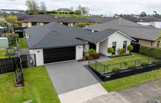 3 Roy Hilton Drive, Flagstaff