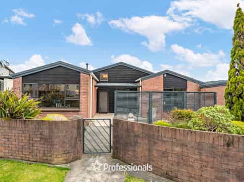 1 Aldersgate Grove, Stokes Valley