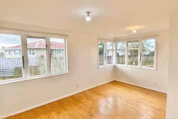 31B Ashton Avenue, Otara