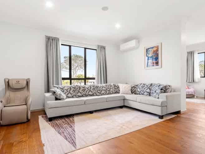 30 Graham Collins Drive, Windsor Park
