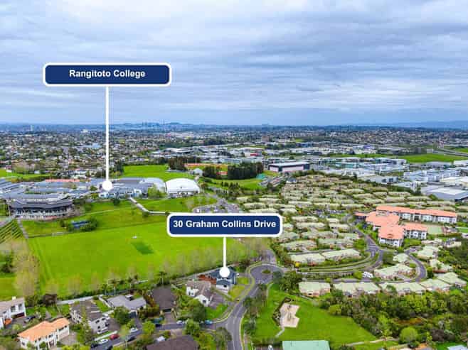 30 Graham Collins Drive, Windsor Park