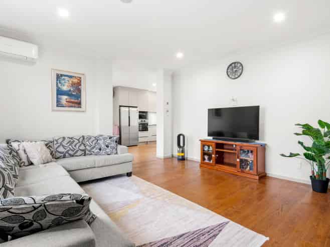 30 Graham Collins Drive, Windsor Park
