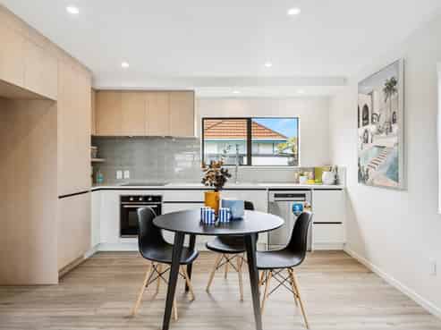 1/91 Lynwood Road, New Lynn