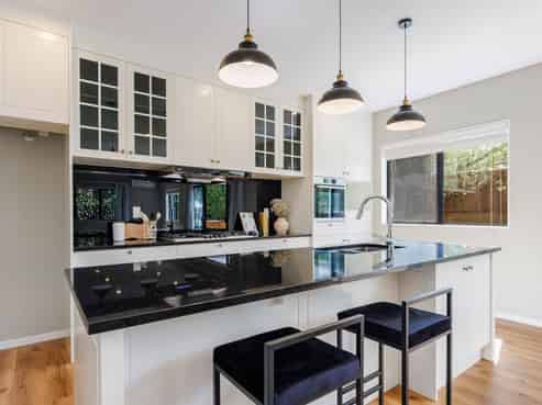 11 Parkview Drive, Gulf Harbour